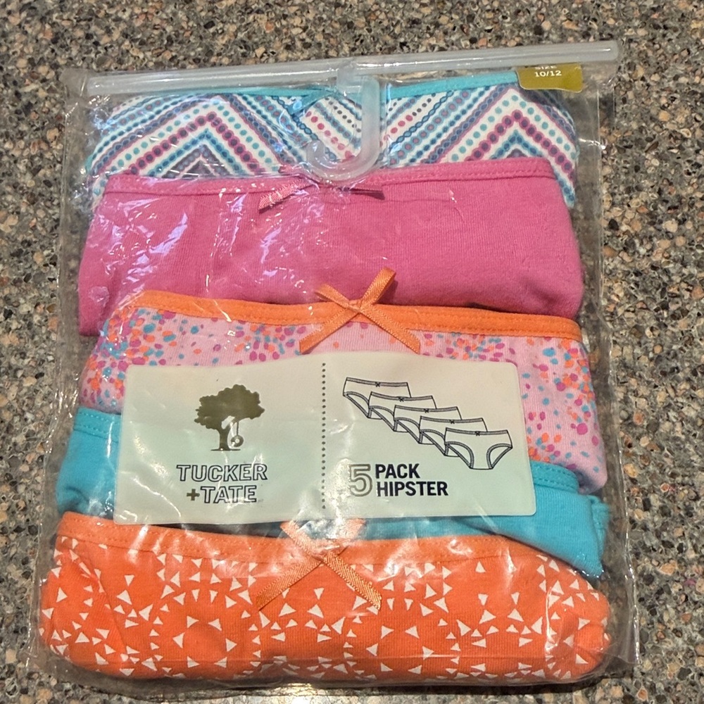 NWT Tucker + Tate 5 pack hipster